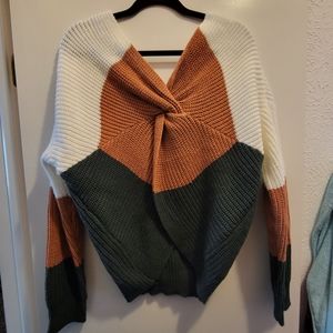 Reversable twist back sweater